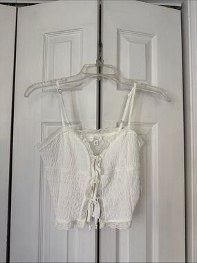 White Lace-Trim tank top